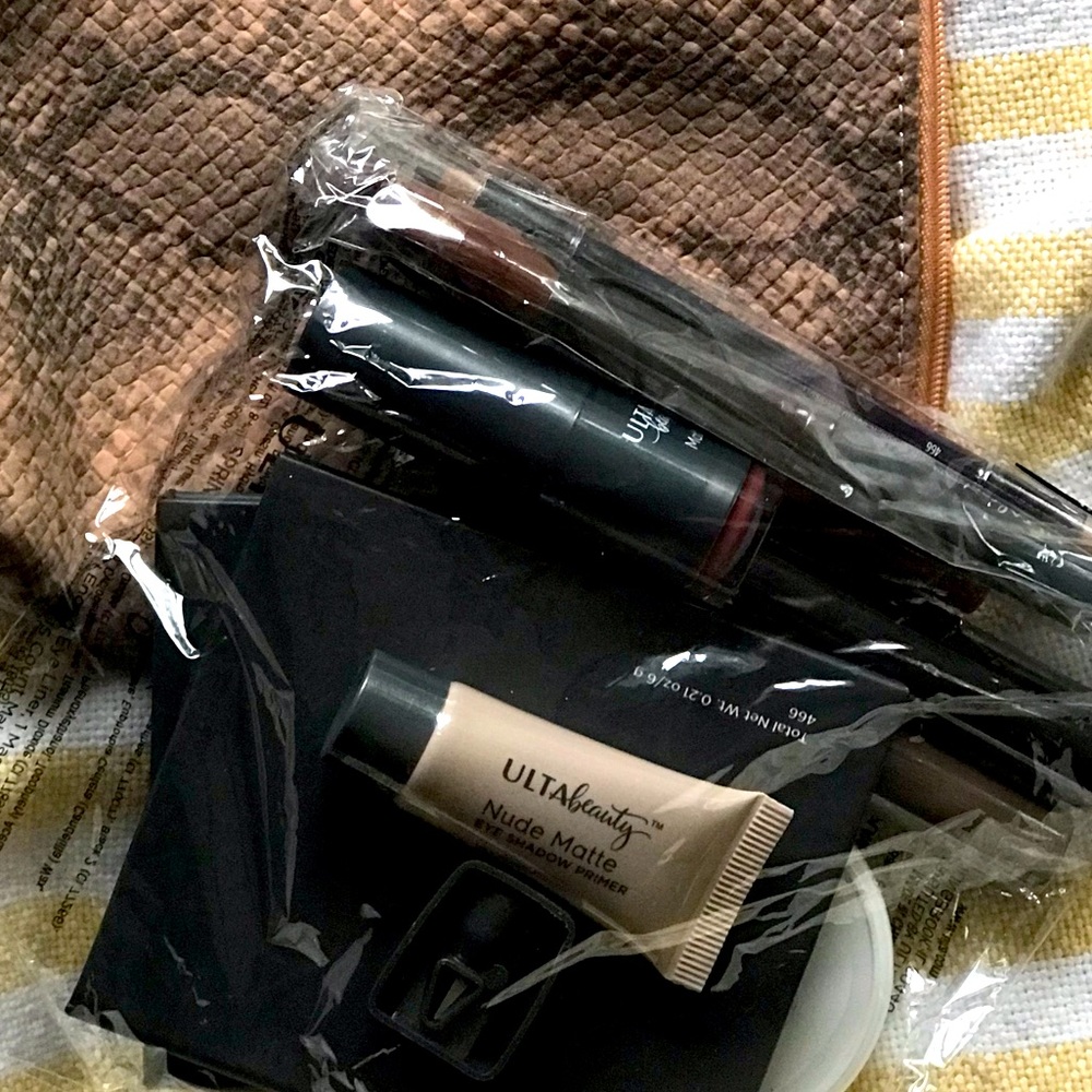 Ulta Beauty Bag. 12 Piece Fall Makeup Collection with makeup bag.